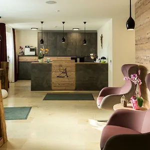 Zum Adler Hotel